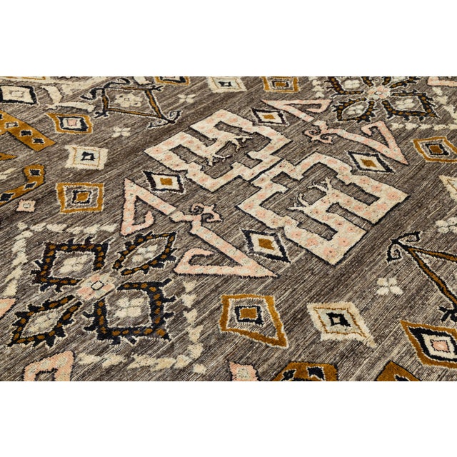 Gray Modern Tulu Plush Wool Area Rug Tribal African-Inspired Geometric Motif For Sale - Image 9 of 11