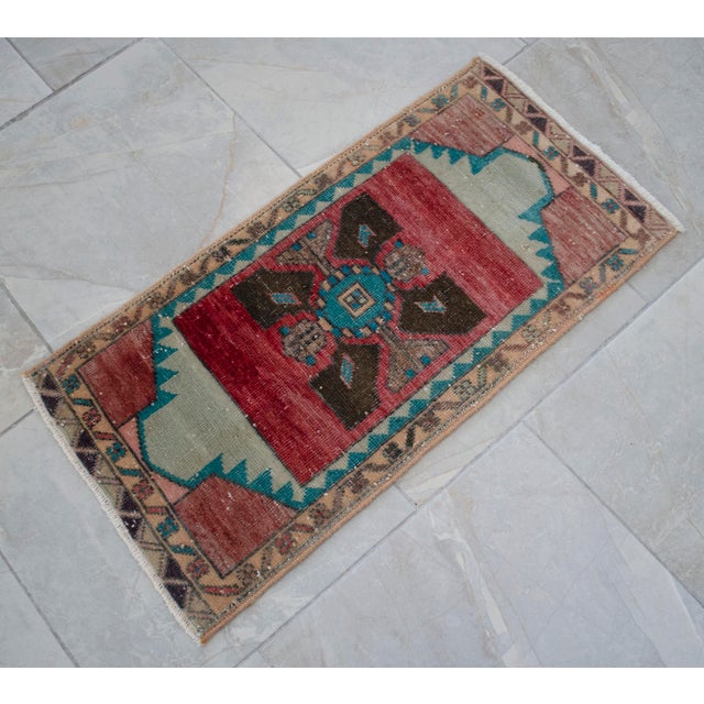Hand Knotted Mat Small Oushak Rug - 1'4" X 2'7" For Sale - Image 14 of 14
