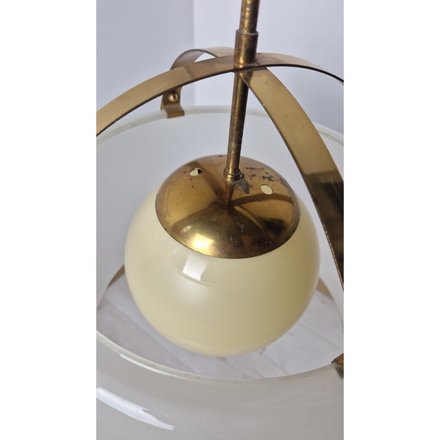 Metal Large Omega Pendant in Polished Brass by Vico Magistretti for Artemide, 1960s For Sale - Image 7 of 11