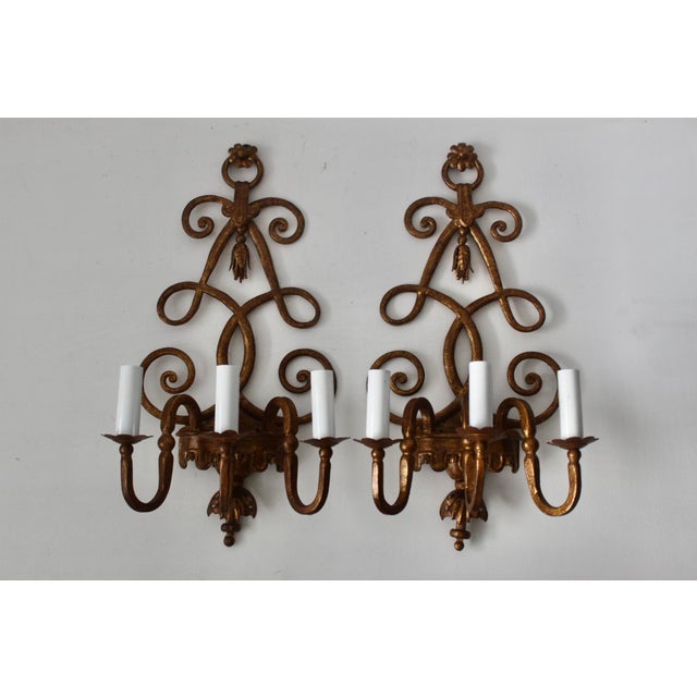 Vintage Italian Florentine Style Gold Finished Scrolling Arms Electric Wall Sconces- A Pair For Sale - Image 4 of 15
