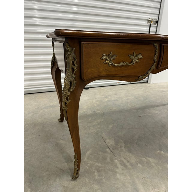 Vintage Karges French Provincial Walnut Executive Writing Desk With Embossed Leather Top For Sale - Image 12 of 18
