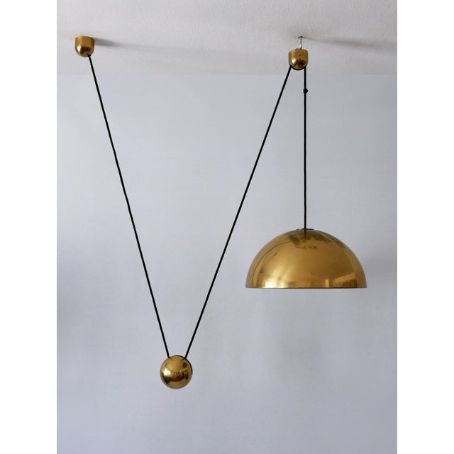 Mid-Century Counterweight Brass Pendant Lamp by Florian Schulz, 1960s For Sale - Image 4 of 18