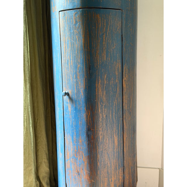 Antique Bow-Front Corner Cabinet in Blue Paint, 18th Century For Sale - Image 13 of 17