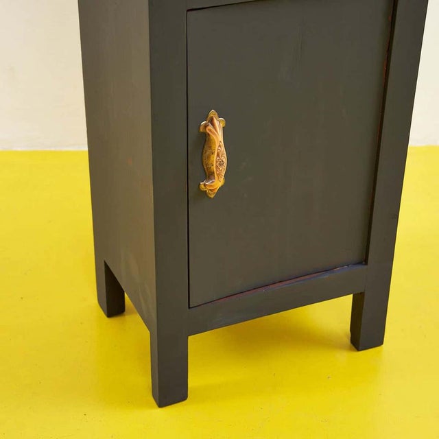 This refined designer nightstand combines functionality and aesthetics in a single piece. Crafted from high-quality wood,...