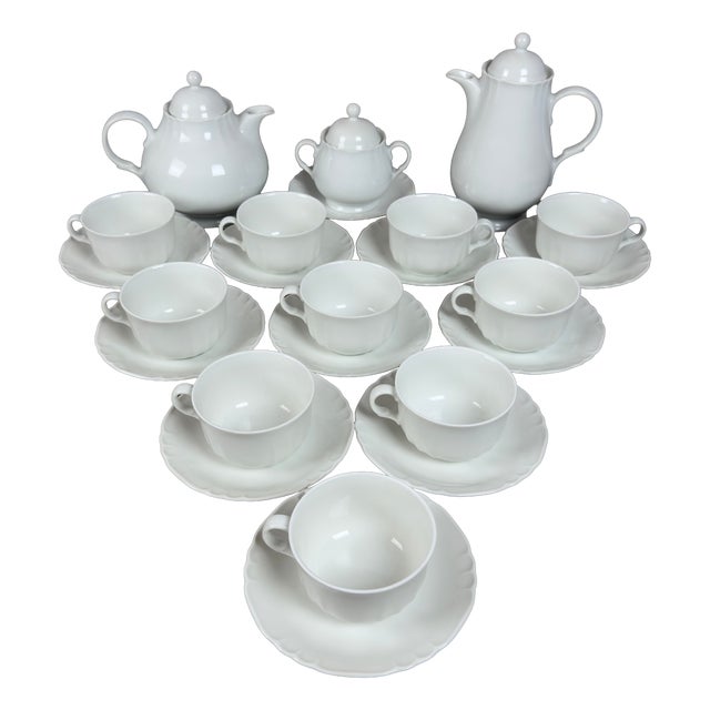 White Porcelain Tea Set for Ten People by Richard Ginori, 1940s, Set of 23 For Sale