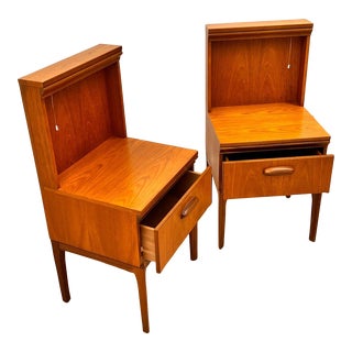 1960s Mid Century Nightstands by William Lawrence of Nottingham - Set of 2 For Sale