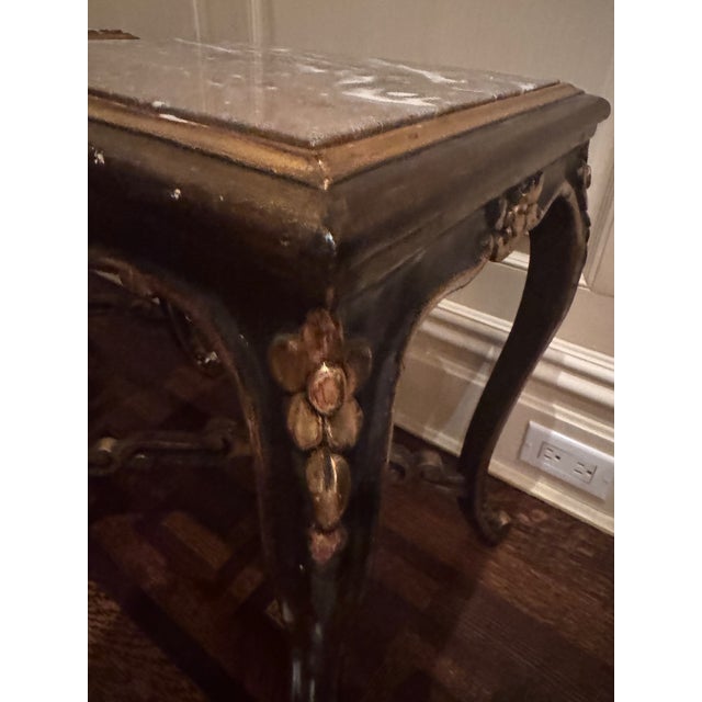 1940s Pair of Hand-Carved Antique Gilt Side Tables From Paris With Breccia Marble Tops For Sale - Image 5 of 9