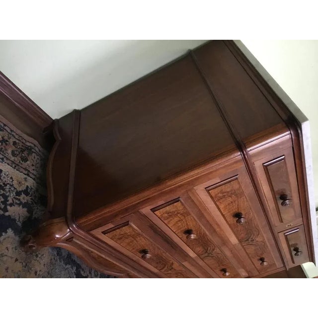 Walnut Chest of Drawers with White Marble Top, 1900s For Sale - Image 11 of 17