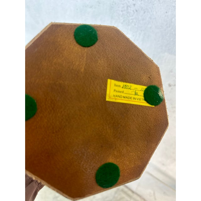 Traditional Pair of Sculptural Finials For Sale - Image 3 of 9