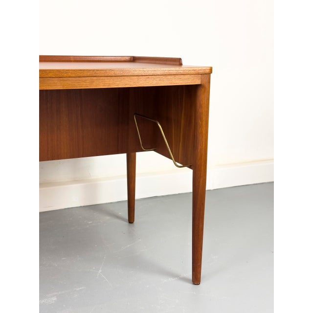 Mid-Century Modern Teak Desk attributed to H. Brockmann Petersen for Poul M. Jessen, 1960s For Sale - Image 4 of 18