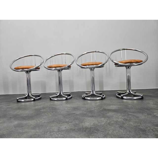 Mid-Century Space Age Chrome Dining Chairs, Italy, 1970s, Set of 4 For Sale - Image 4 of 10