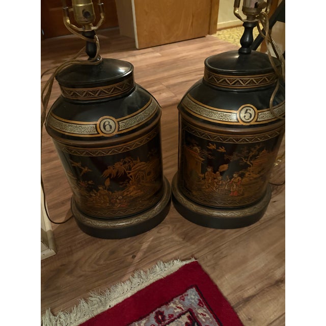 Chinoiserie Pair of Chinoiserie Tole Tea Caddy Table Lamps No. 5 & 6 – Black & Gilt – Working For Sale - Image 3 of 6