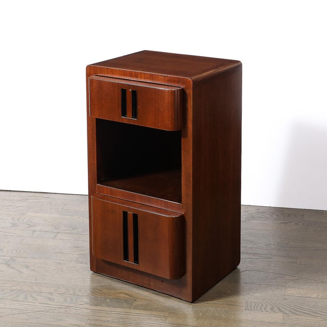 Art Deco Pair of Art Deco Nightstands in Book-Matched Walnut With Black Lacquer Accents For Sale - Image 3 of 11