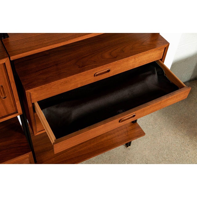 Early Production George Nelson Omni Three-Bay Modular Walnut Wall Unit by Structural Products, Circa 1961 For Sale - Image 16 of 18