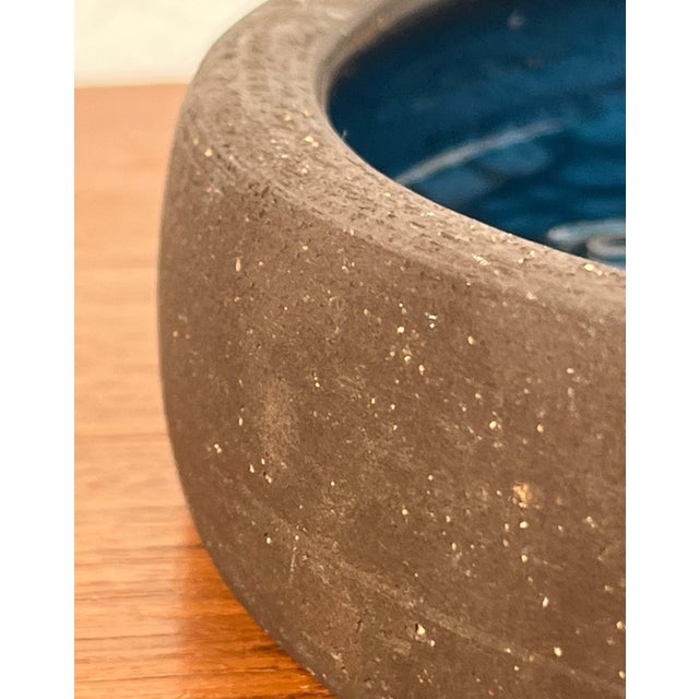Large Mid-Century Modern Blue Danish Studio Pottery Bowl by Mogens Nielsen for Nysted Keramik, 1960s For Sale - Image 9 of 18