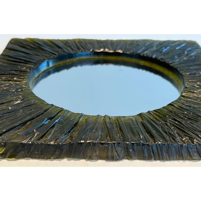1970s Small green resin mirror. Made in France. Circa 1970 For Sale - Image 5 of 12