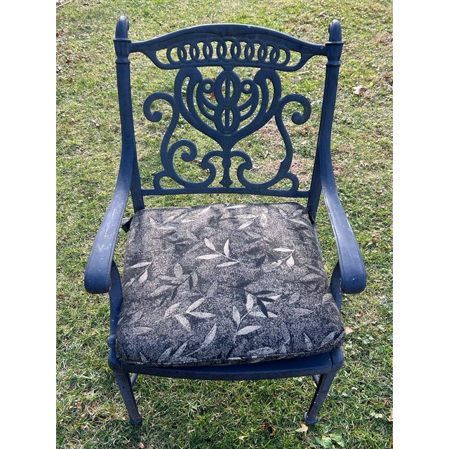 Hanamint Patio Table & 8 Chairs with Umbrella Stand For Sale - Image 9 of 12