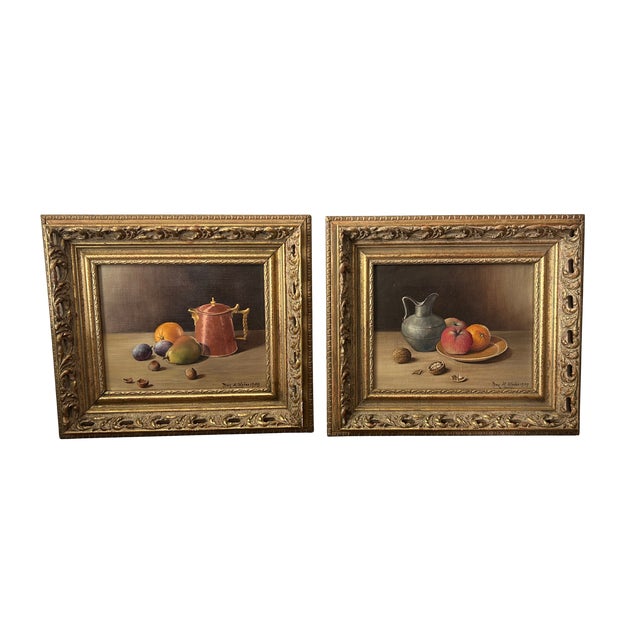 1959 Max H. Weiss Original Still Life Oil Painting – Fruit & Copper Teapot in Ornate Gold Carved Frame For Sale - Image 11 of 12
