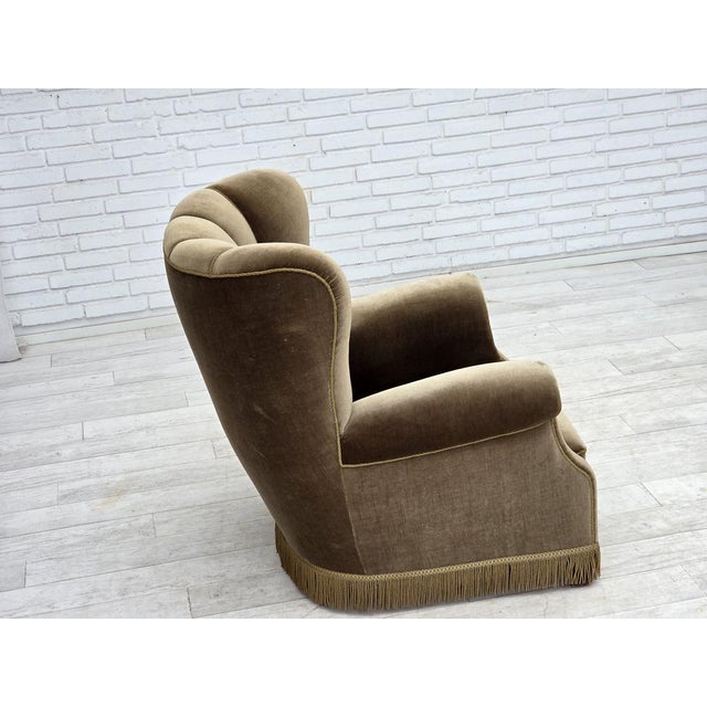 Green Danish Relax Armchair in Dark Green Velour and Ash, 1960s For Sale - Image 8 of 18