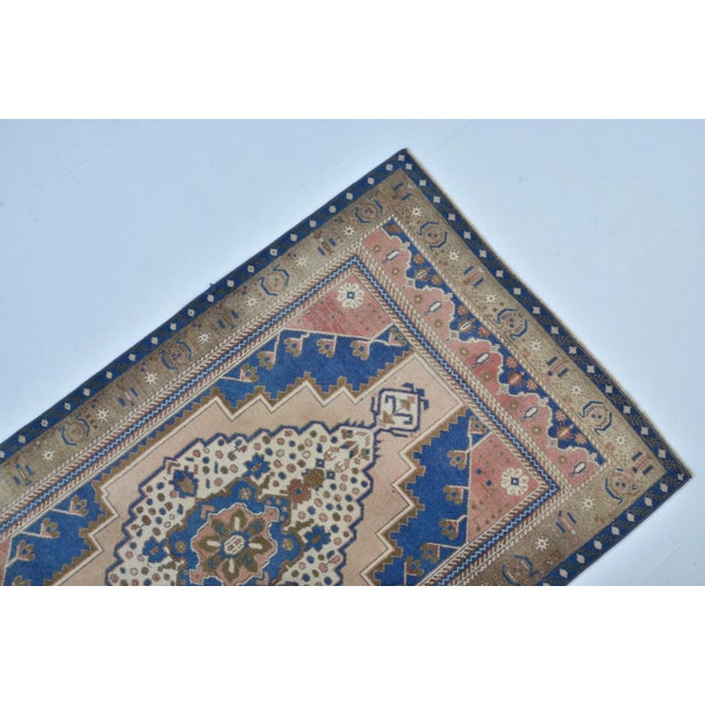 1960s Rustic Farm House Decor Hand Knotted Rug For Sale In Phoenix - Image 6 of 11