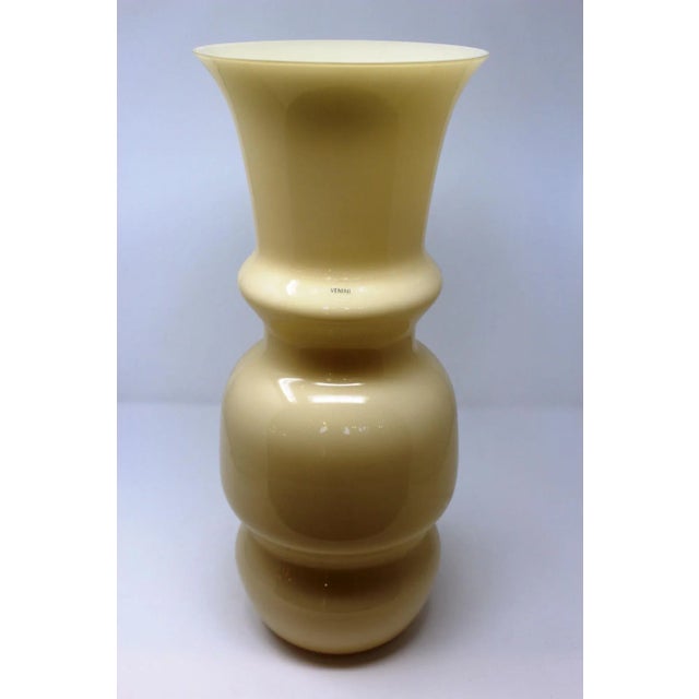 Venini Contemporary "Dogon" Murano Vase by Venini For Sale - Image 4 of 4
