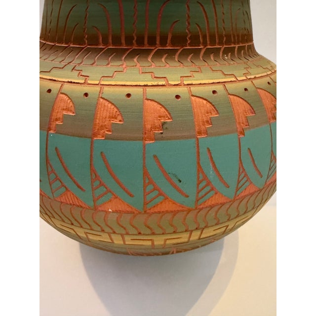 Ceramic Signed Davis Willie Navajo Art Pottery Vessel For Sale - Image 7 of 7