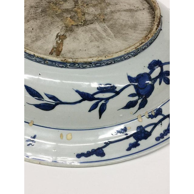 Ceramic Large 16th Century Blue & White Grape Dish, Ming Dynasty, Jiajing Period For Sale - Image 7 of 8