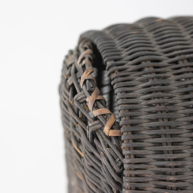 there will be minor difference.This vintage wicker picnic basket is a charming handwoven piece, perfect for adding a...