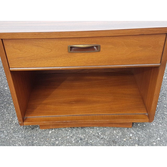 Brown Mid 20th Century Vintage Nightstands - Pair For Sale - Image 8 of 8
