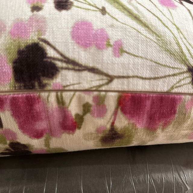 Handcrafted decorative pillow case, double sided pink dandelion cotton linen with off white background, 20”X20”. Invisible...