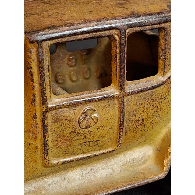 Antique 1920s Kilgore Cast Iron Ford Model T Coupe Toy Car Dark Mustard Yellow Sf600a For Sale - Image 14 of 17