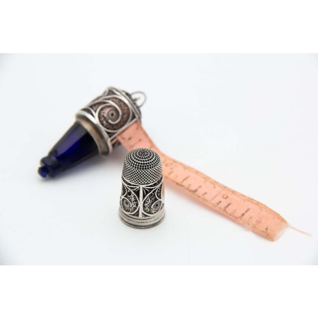Silver Thimble in Filigree Mesh, in Good conditions. Designed 1920 to 1949