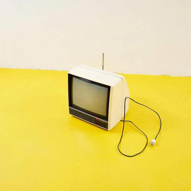 Vintage TV from Mivar, 1970s For Sale - Image 6 of 6