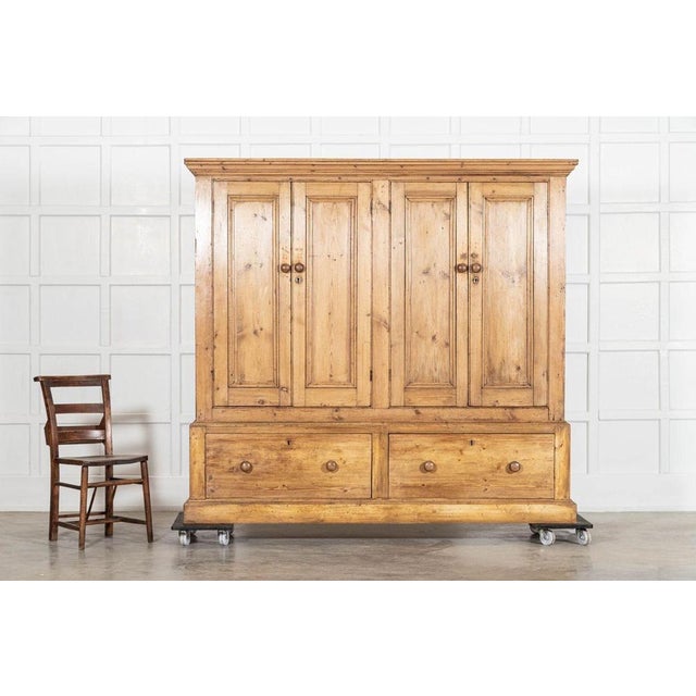 Monumental 19th Century English Pine Housekeepers Cupboard, 1880s For Sale - Image 4 of 16