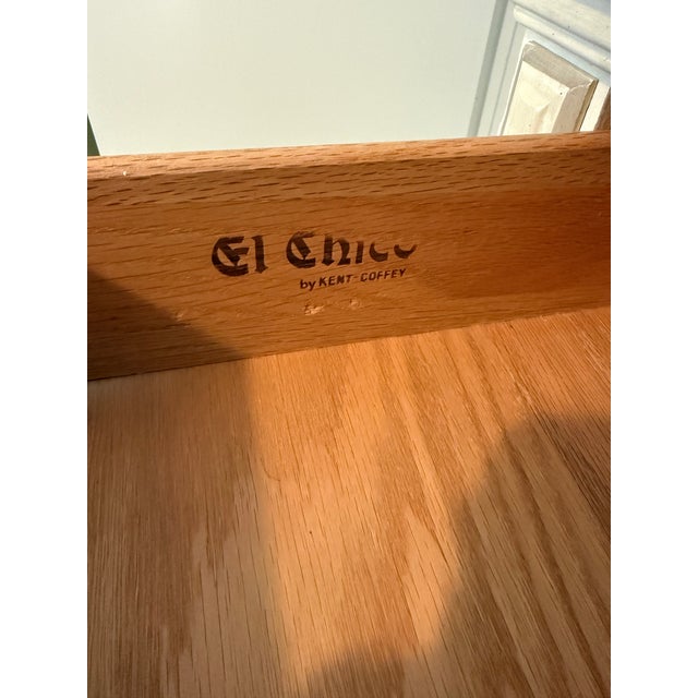 Kent Coffey 1960s Kent Coffey “El Chico” Mid‑Century Vanity – Original Hardware For Sale - Image 4 of 4