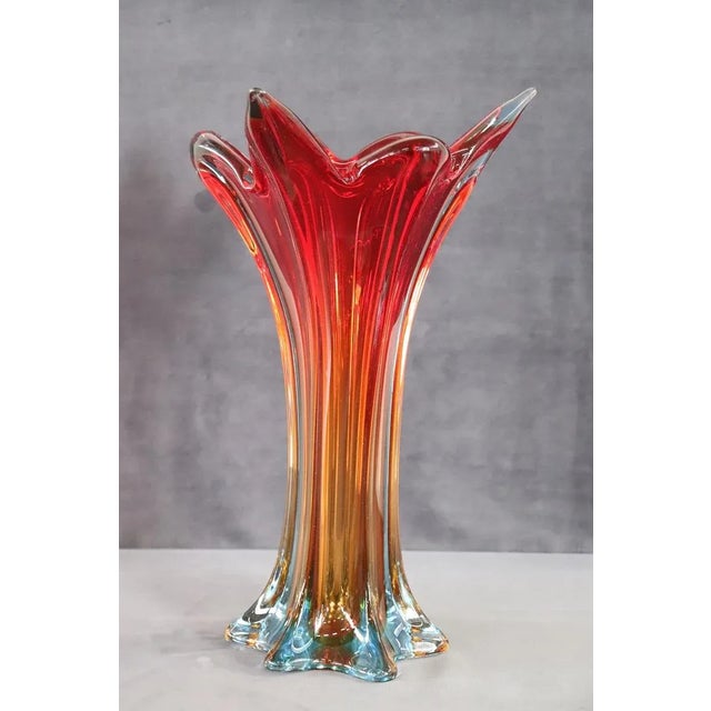 1960s Vintage Italian Red Tall Vase in Murano Art Glass, 1960s For Sale - Image 5 of 9
