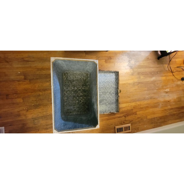 Craftsmanship and Details: Manufacturer Traditional Japanese artisan made. Style Meiji or Taisho Era Antique Tea Chest...