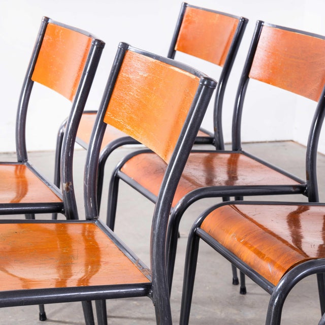 French Light Grey Tapered Leg Dining Chairs from Mullca, 1950s, Set of 4 For Sale - Image 11 of 18