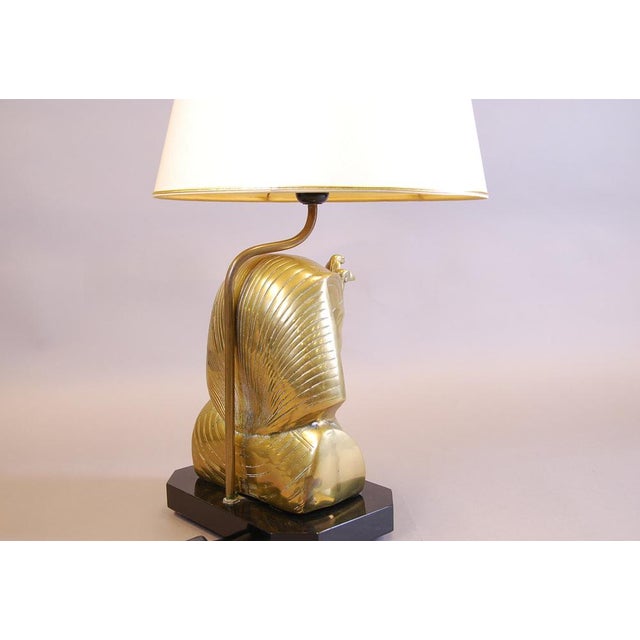 Vintage Regency Style Pharaoh Tutankhamun Lamp in Brass For Sale - Image 4 of 11