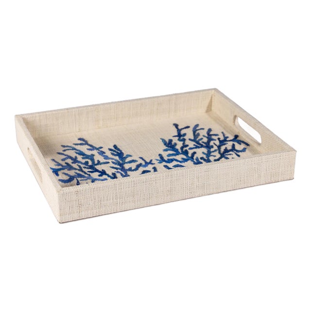 Coral Lagoon Natural Fiber Raffia Serving Tray For Sale