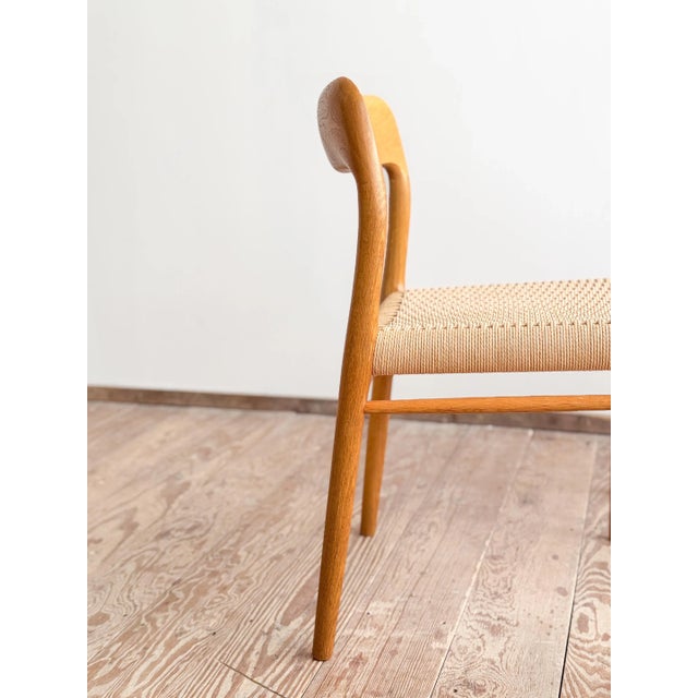 Set of Mid-Century Modern Danish Model 75 Chairs in Oak by Niels O. Møller for J.L. Mollers Møbelfabrik, 1950s For Sale - Image 12 of 18