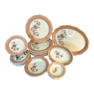 1930s Art Deco Shabby Chic Peach China Dinnerware Service for 7 - 22 Piece Set
