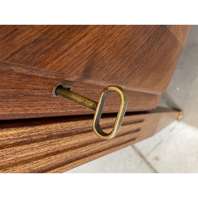 Cabinets in Mahogany and Maple Wood in the style of Paolo Buffa, 1940s, Set of 2 For Sale - Image 15 of 18