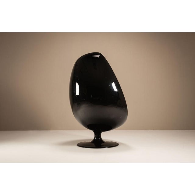 Egg Pod Chair in Black and Red by Eero Aarnio, 1960s For Sale - Image 9 of 17