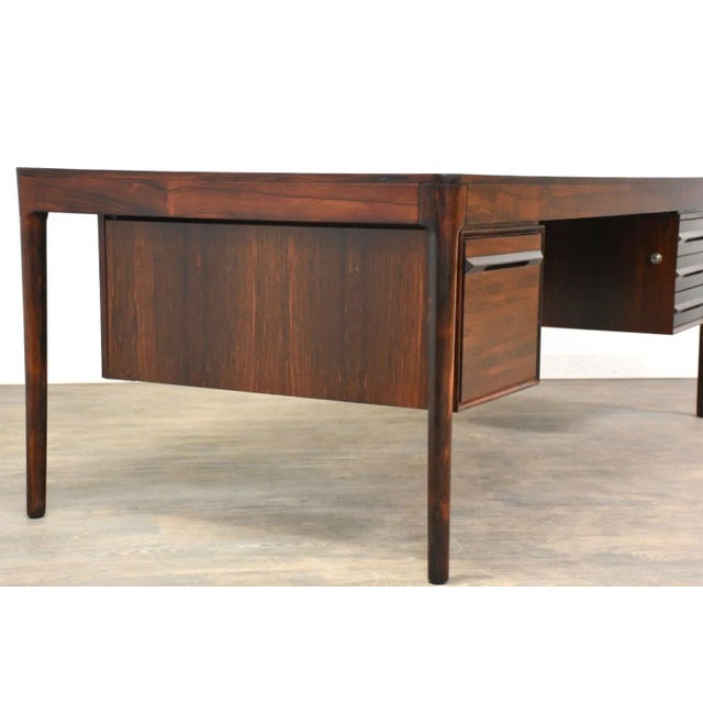 Bruksbo Refinished Large Rosewood Desk by Haug Snekkeri for Bruksbo For Sale - Image 4 of 10