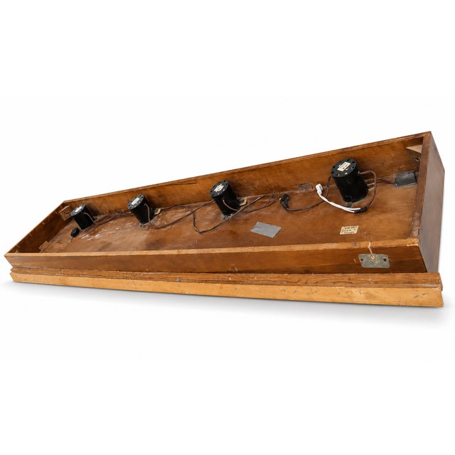 Henredon 1970s King Size Henredon Bridge/Headboard Piece Overhung Between 2 Armoires For Sale - Image 4 of 8