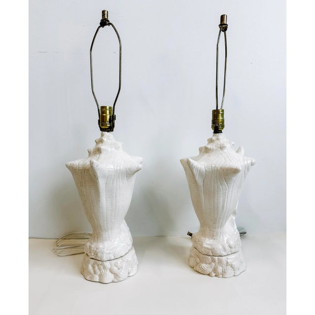 White Vintage Pair of White Ceramic Coastal Conch Shell Lamps For Sale - Image 8 of 12