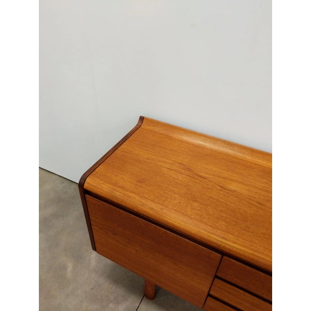 1960s Vintage Mid Century Modern Teak Credenza by White and Newton For Sale - Image 10 of 12
