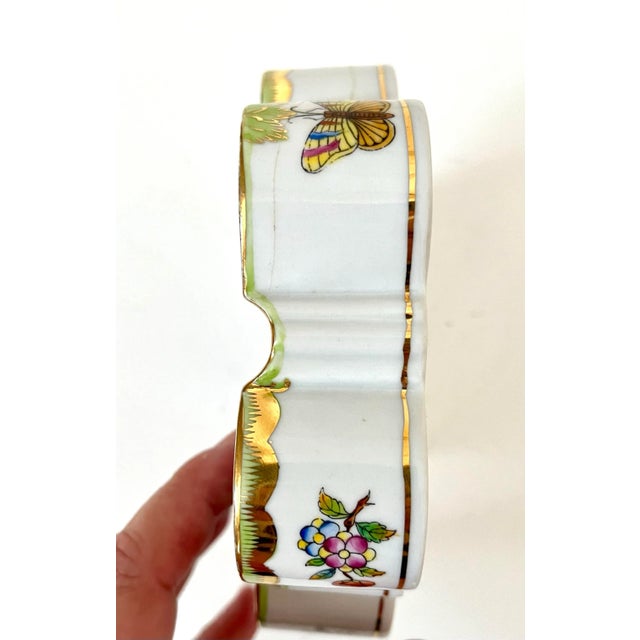 White 1970's Herend Queen Victoria Vintage Hand Painted Octagon Shape Porcelain Ashtray With Gilt Accenting For Sale - Image 8 of 12