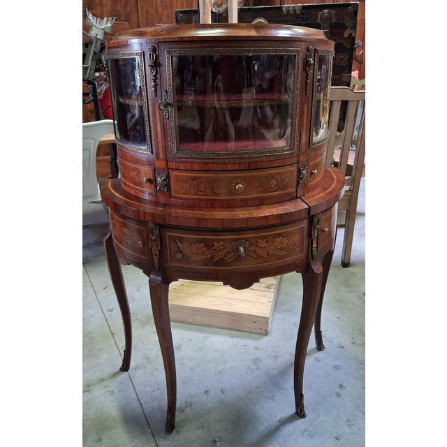 Louis XV Marquetry Desk and Display Cabinet, 1890s For Sale - Image 4 of 10